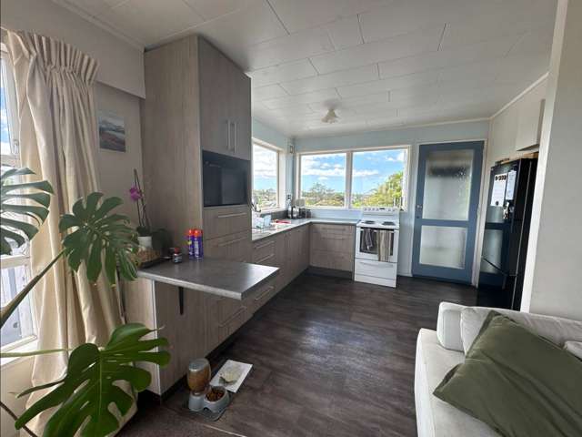 2/867 East Coast Road Northcross_2