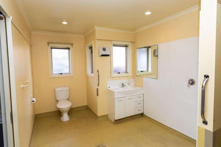 149 Regent'S Park Drive Casebrook_18