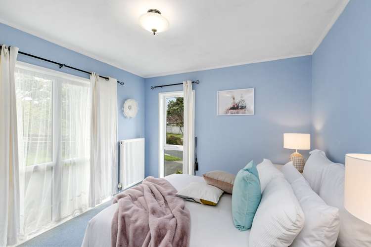 6 John Witton Drive Crofton Downs_8