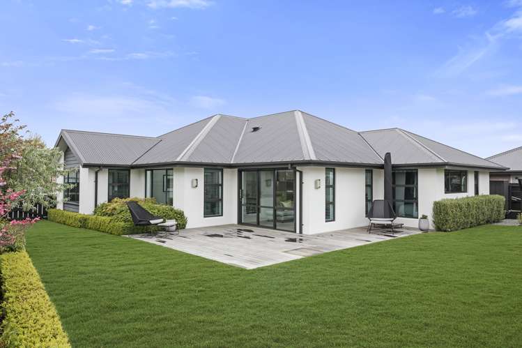 16 Handley Crescent Wigram_1