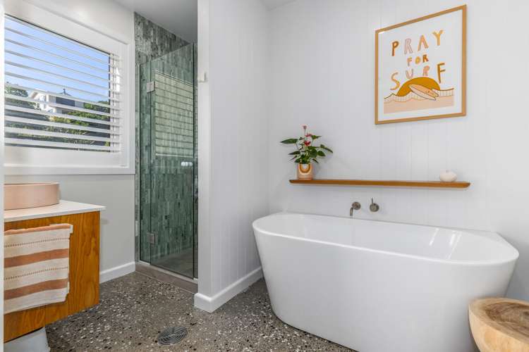87 The Esplanade Raumati South_11
