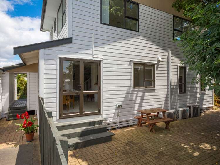 26 Burden Street Redwoodtown_13