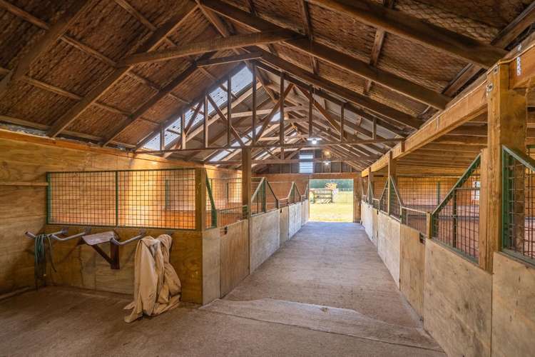 631 Burnham School Road Burnham_38