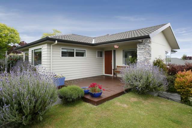 2/151 Tamamutu Street Taupo_3