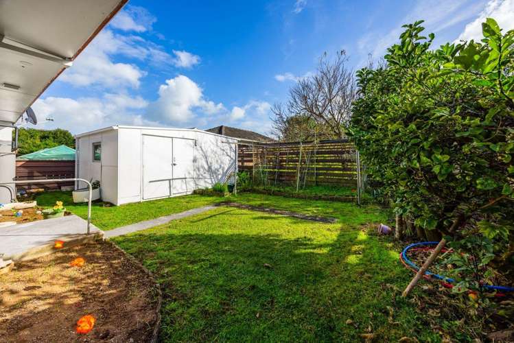 2/29 Trentham Road Papakura_10
