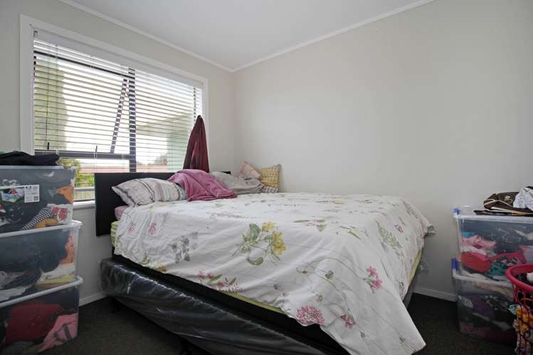 14 White Road Manurewa_8