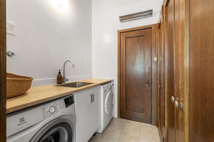 64 Wallis Street Raglan_30