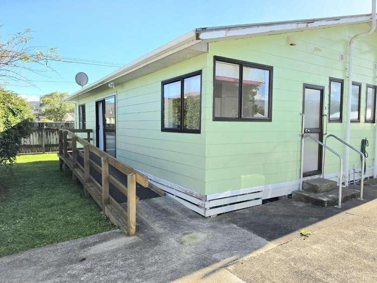 1/16B MacLean Street_0