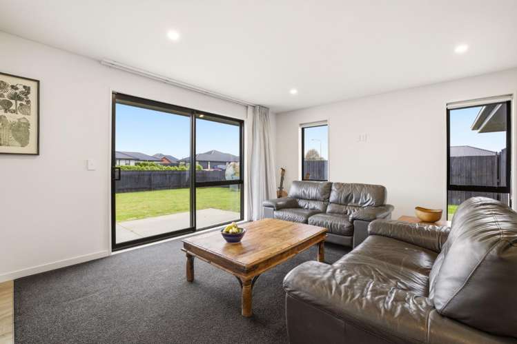 45 Suffolk Drive 11099_7