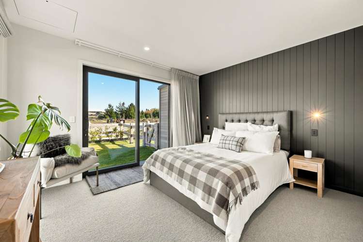 1 Moonstone Street Wanaka_8