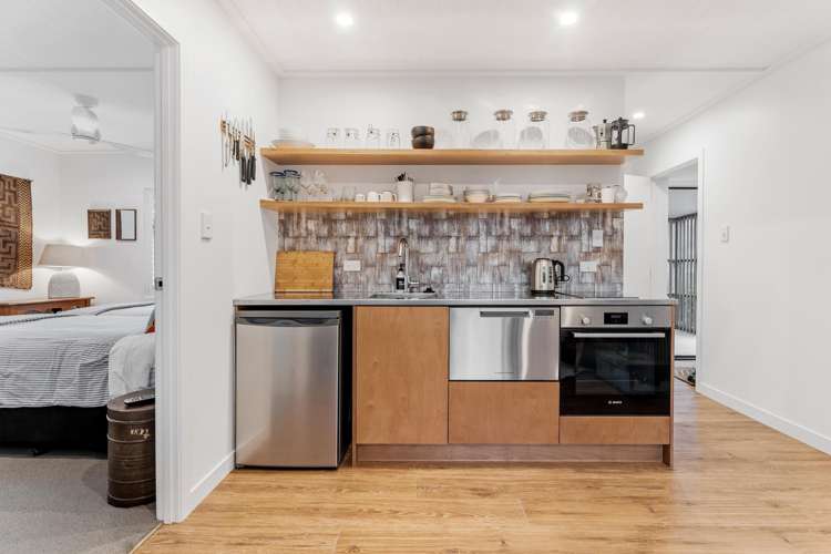 19 Dunbar Road Point Wells_18