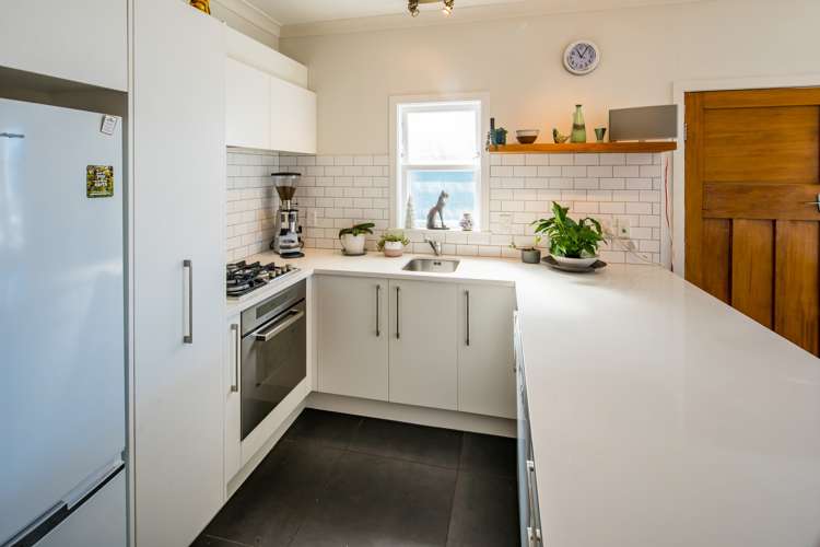 78 Lyall Parade Lyall Bay_4