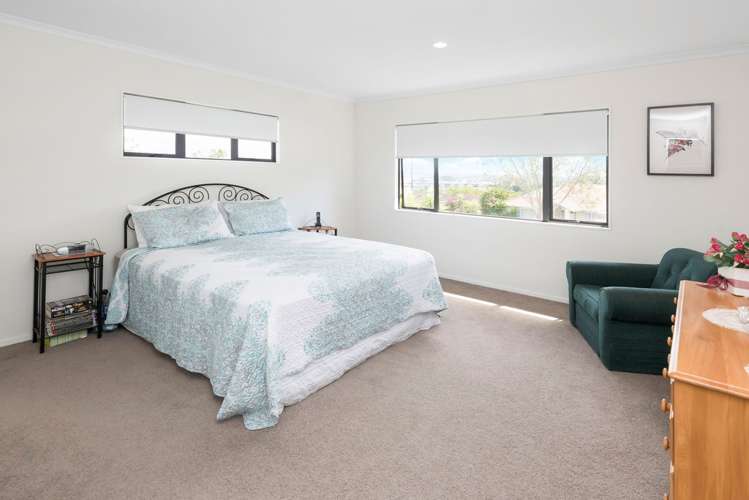 142 John Brooke Crescent East Tamaki Heights_16