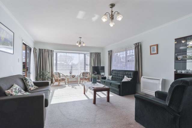1/1 Thorrington Road Cashmere_2