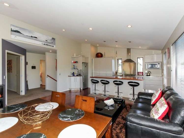 34 Roto Street Hurdon_17