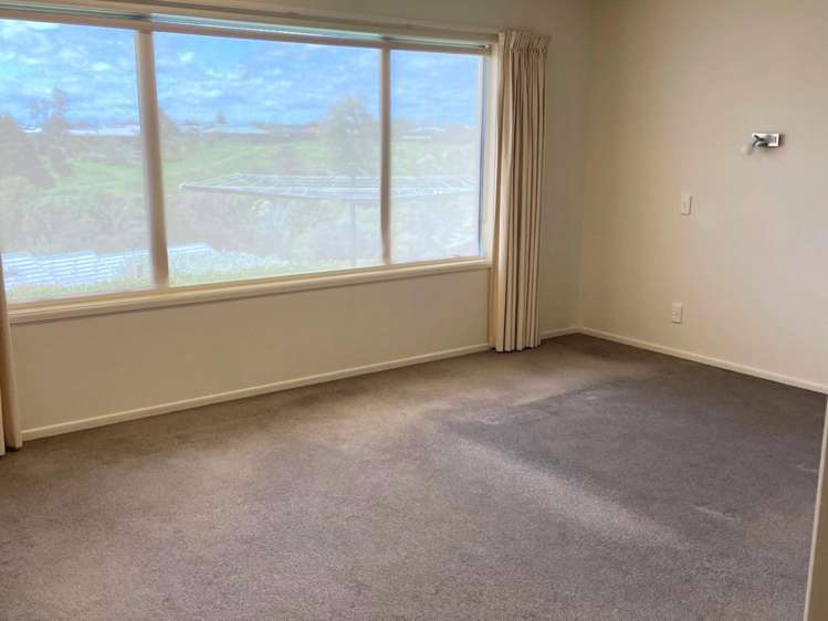 63 Highfields Drive Katikati_3