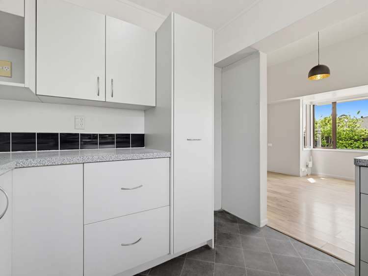 94 Sandspit Road_4