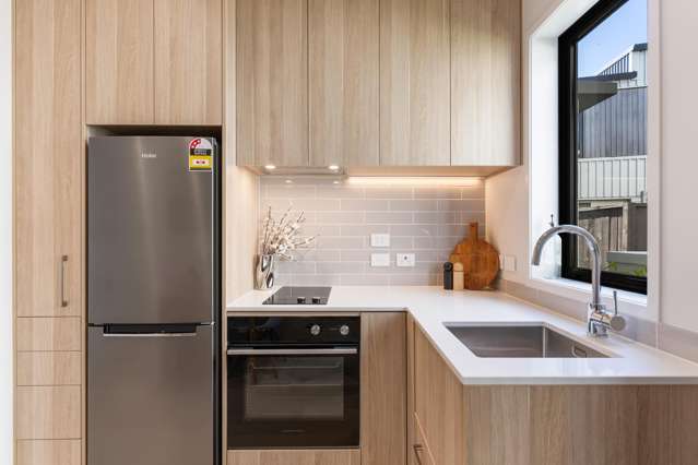 78A & B/124 Taylors Road Mount Albert_2