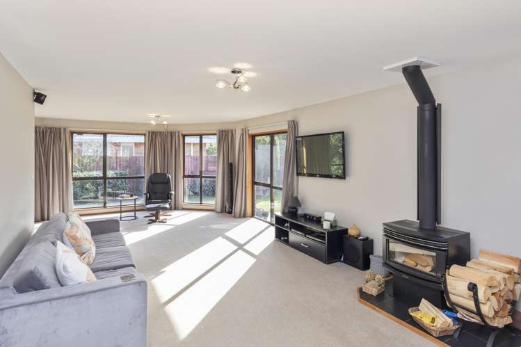 8 Orlando Crescent Waimairi Beach_11