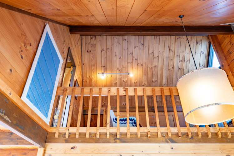 189 Ocean View Road Oneroa_45