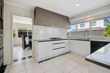 42 Thornbury Cresent_1