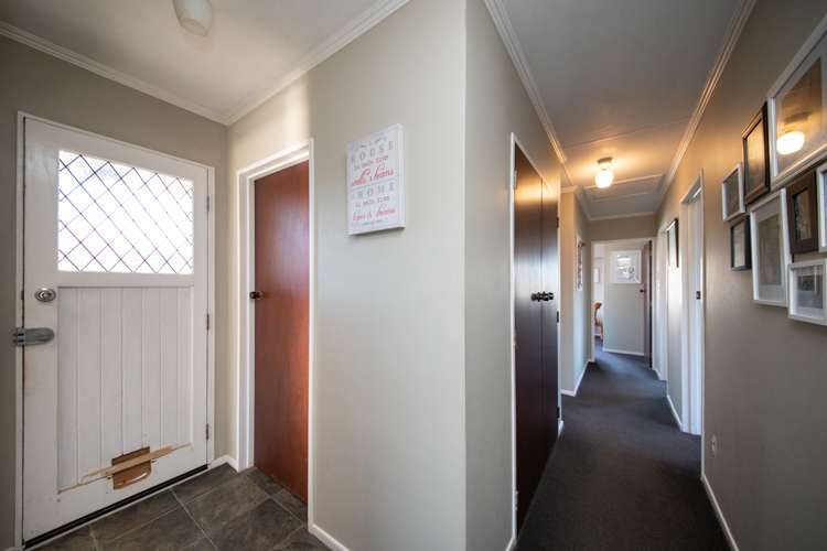 22 Ferndale Place Feilding_7