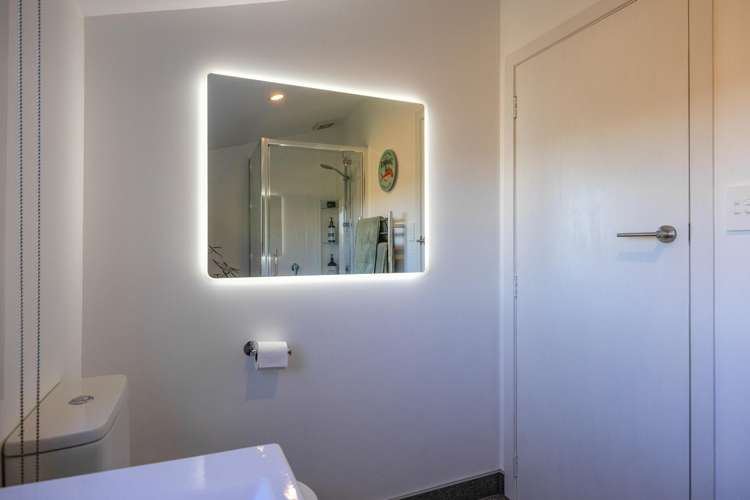29 Beresford Avenue Surfdale_17
