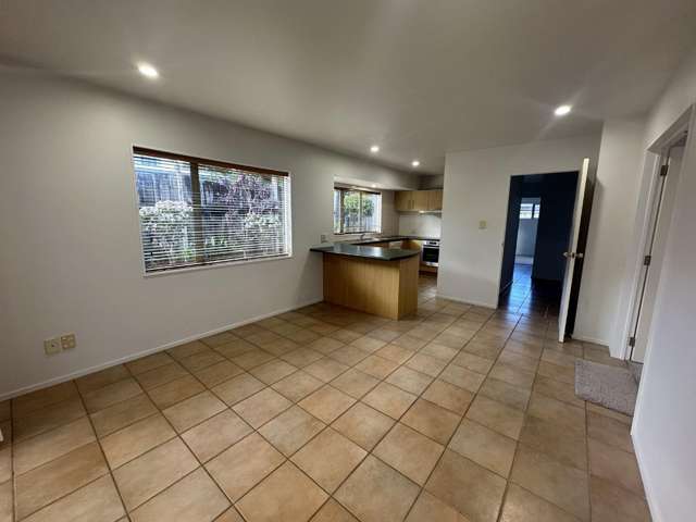 2A Hardley Ave Mt Roskill_4