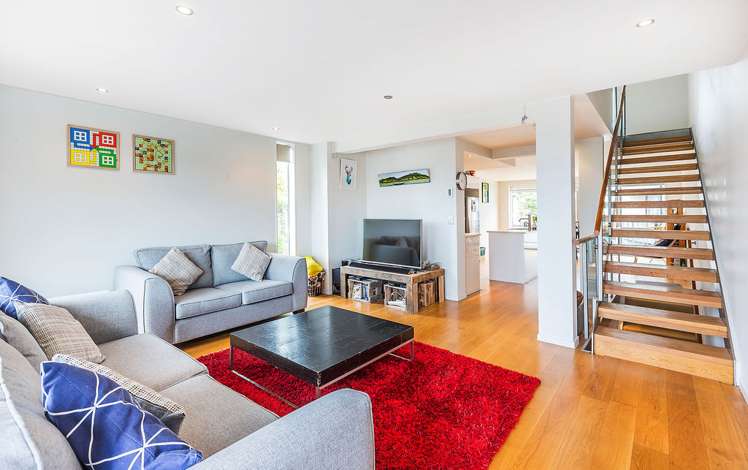 4/142 Onslow Road_0