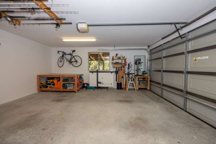 43 Hardie Place Albert Town_32