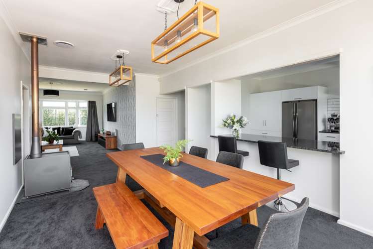 100 Frimley Avenue Frimley_5