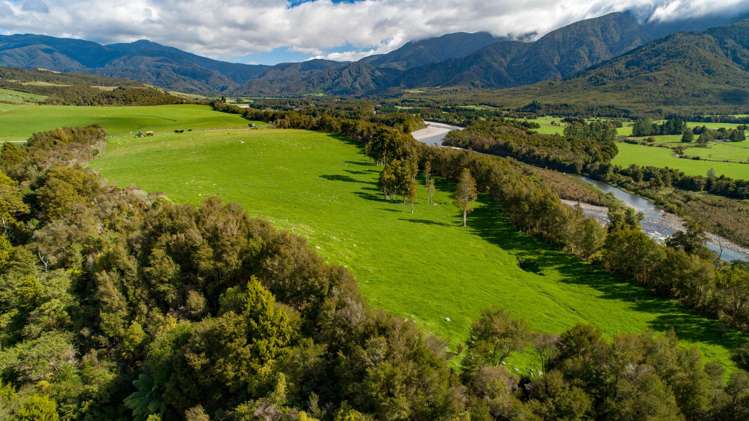 Quartz Range Road Bainham_15