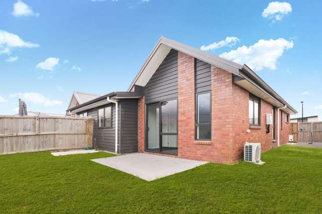 36 Waruhia Crescent Rototuna North_1