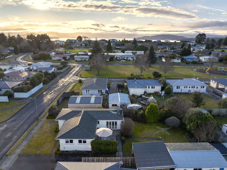 27 Excelsior Place Manapouri_15