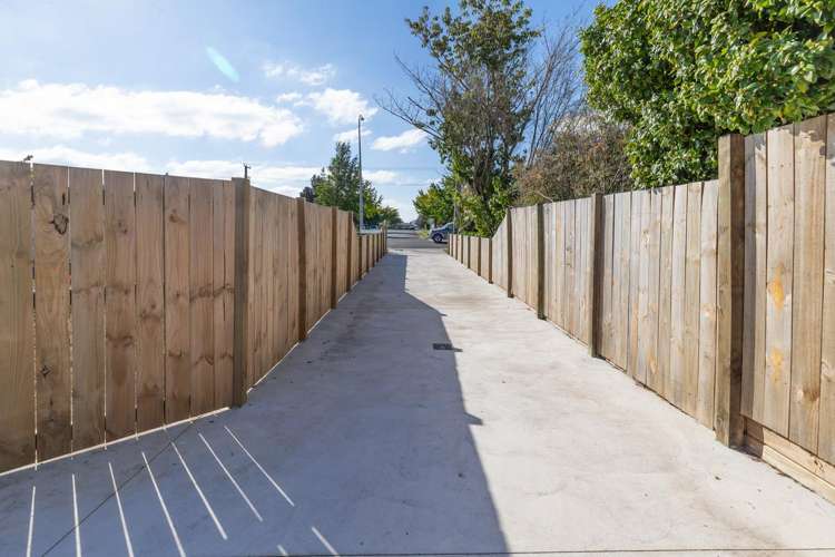 638 Queen Street, East Levin_12