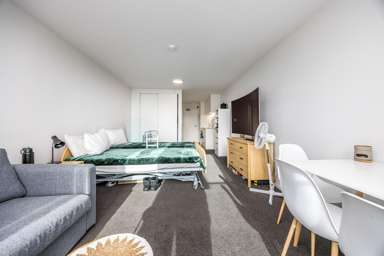17J/3 Whitaker Place_3