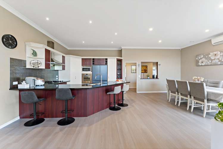 74 Gracechurch Drive Flat Bush_14