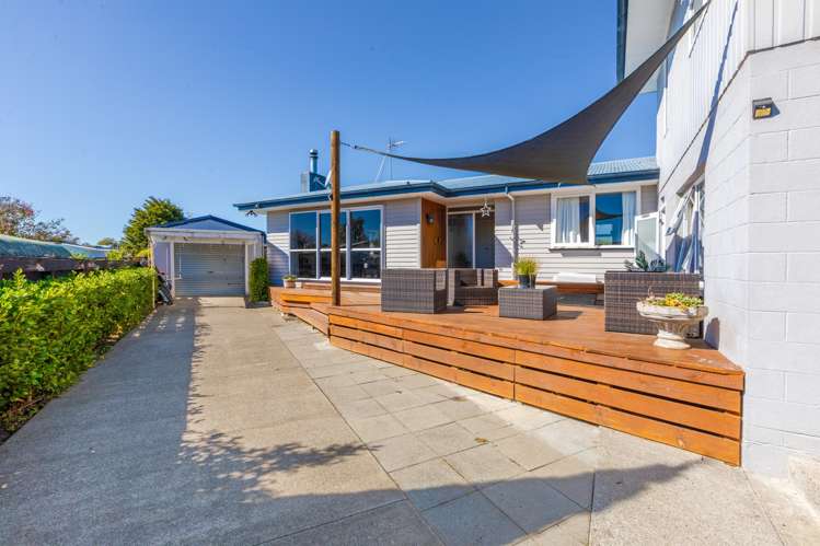 33 Breadalbane Road Havelock North_16