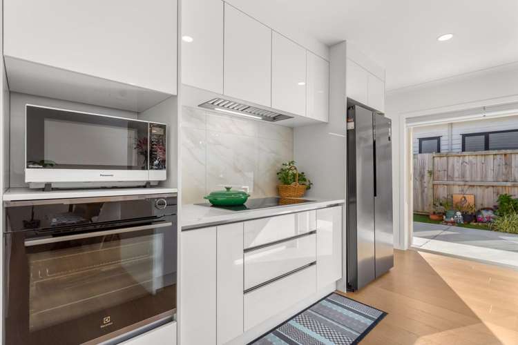 9 Arahi Place Rototuna_11