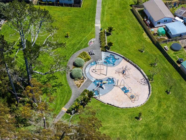 6 Thornlow Street Glendene_28