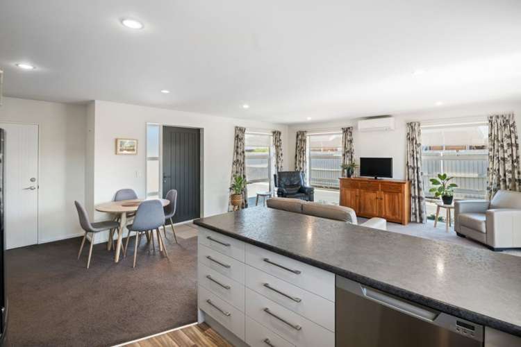 1/52 Opawa Road Waltham_5