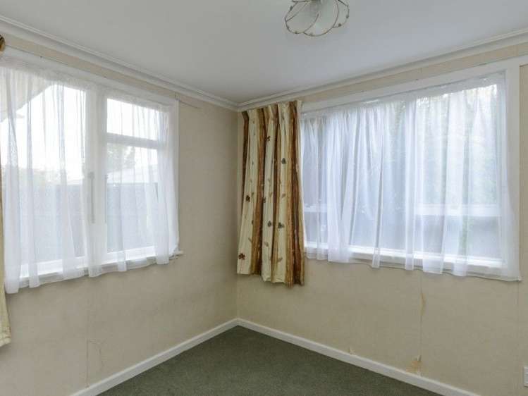 287 Kennedy Road Onekawa_8