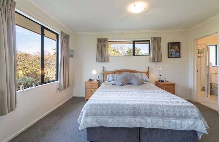 38 Malthouse Crescent Brightwater_11