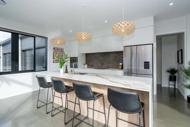 375 Herbert Street Windsor_2