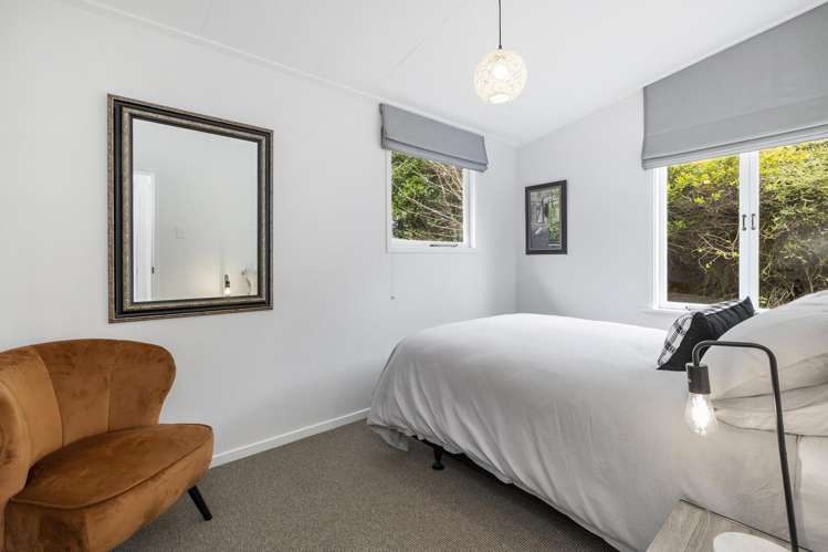 77 Easther Crescent Kew_25