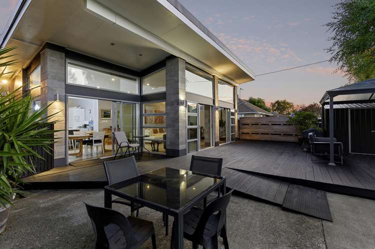 535 Fergusson Drive_0