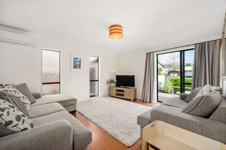 1/668 Whangaparaoa Road Stanmore Bay_9