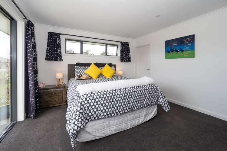 41 Redhaven Rise Netherby_9