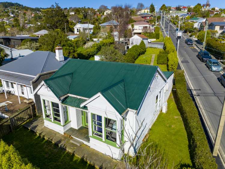 37 Blacks Road_0