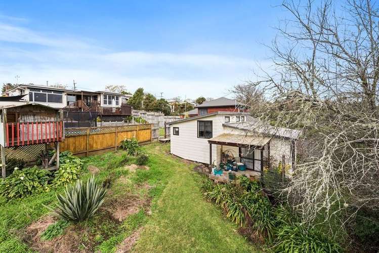 88 Houchens Road Glenview_27